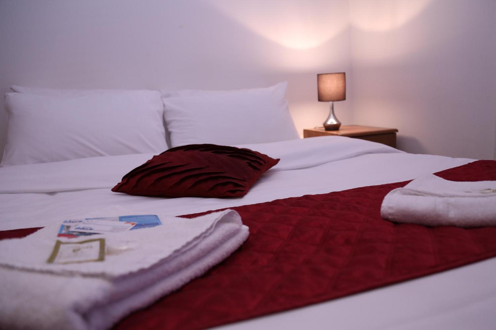 Paddington Southwick Street Apartments Лондон Екстериор снимка